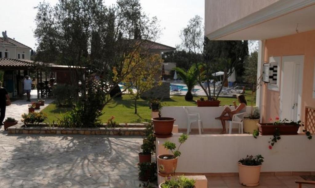 Helena'S Studios Livathos  Dış mekan fotoğraf