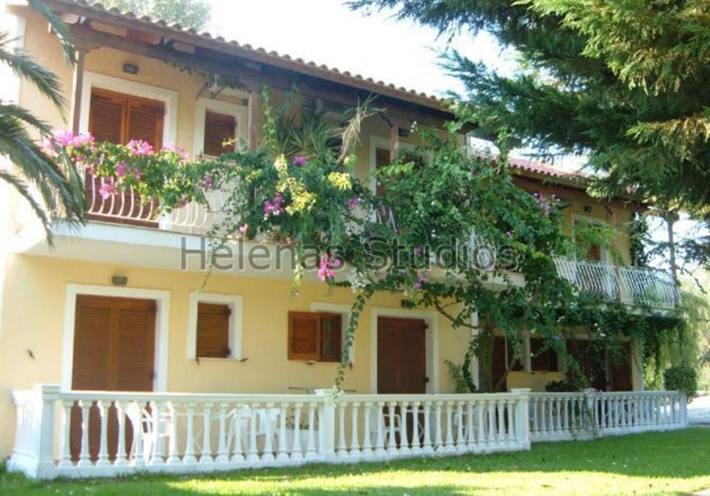 Helena'S Studios Livathos  Dış mekan fotoğraf