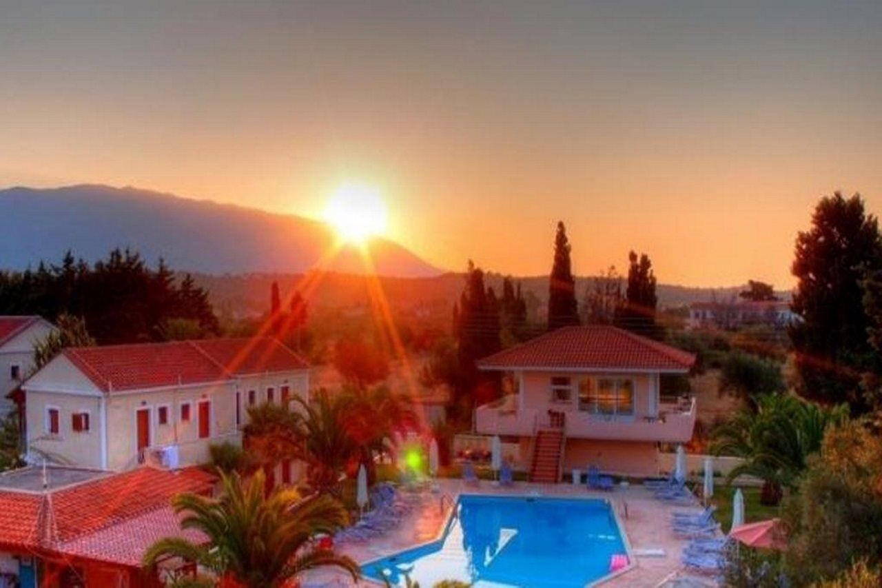 Helena'S Studios Livathos  Dış mekan fotoğraf